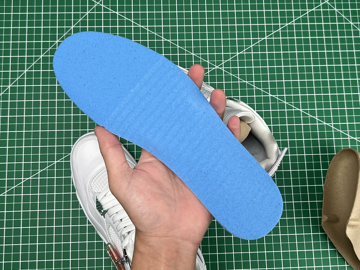 the blue insole