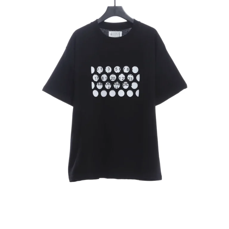 Destroyed Classic Letter T-Shirt