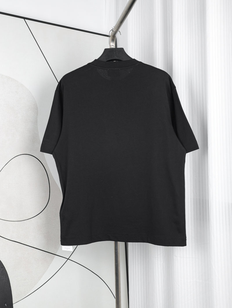 Off-White Chest Letter Print T-Shirt