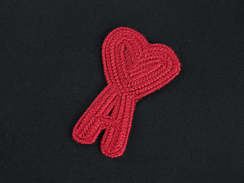 AMI Embroidered Heart T-Shirt