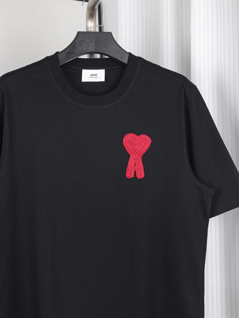 AMI Embroidered Heart T-Shirt