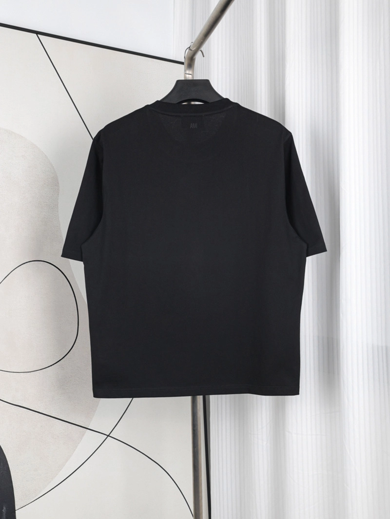 AMI Embroidered Heart T-Shirt