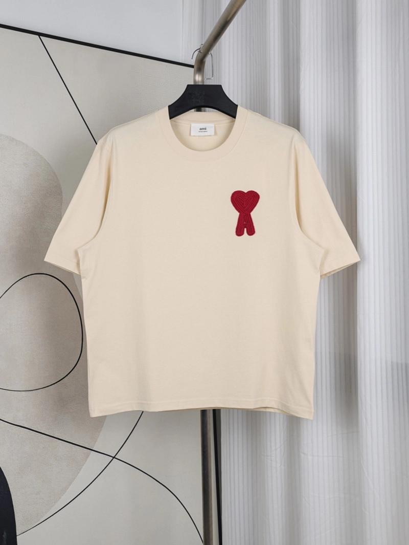 AMI Embroidered Heart T-Shirt