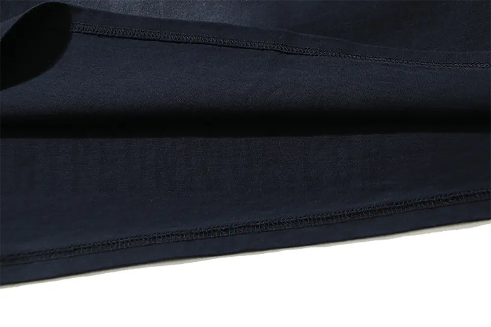 Precision cutting and sewing techniques in Shirt tail.