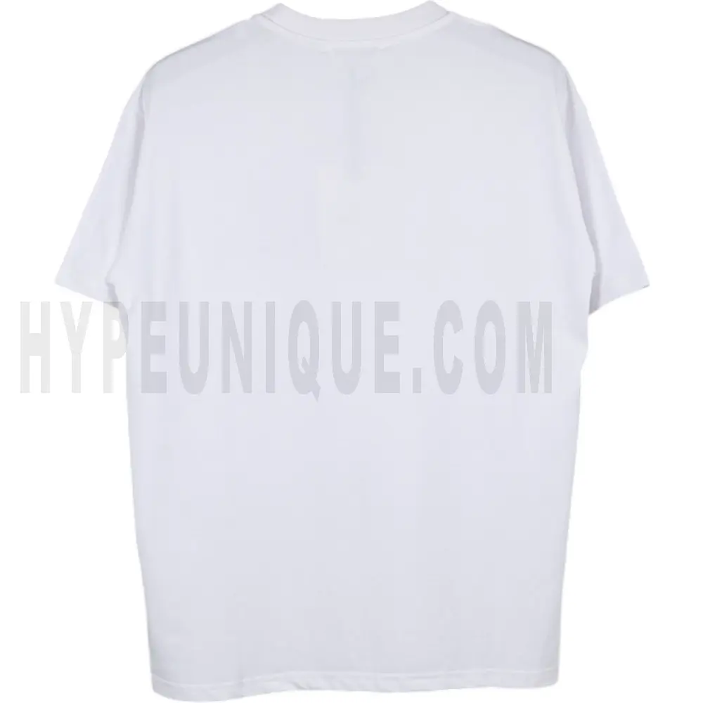 The back of the white clothes