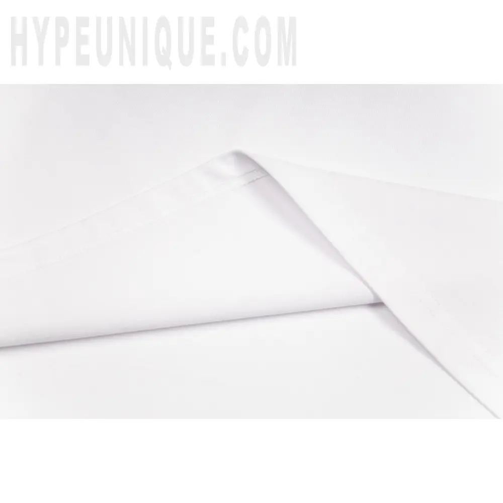 Precision-cut with wrinkle-resistant soft fabric.