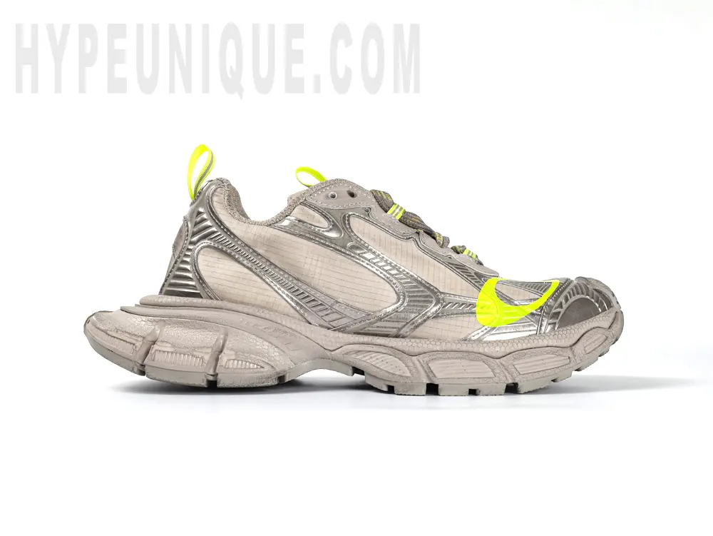 Left foot front view