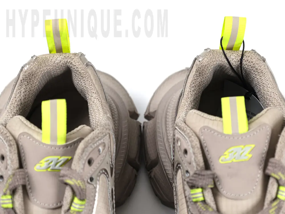 the shoe mouth