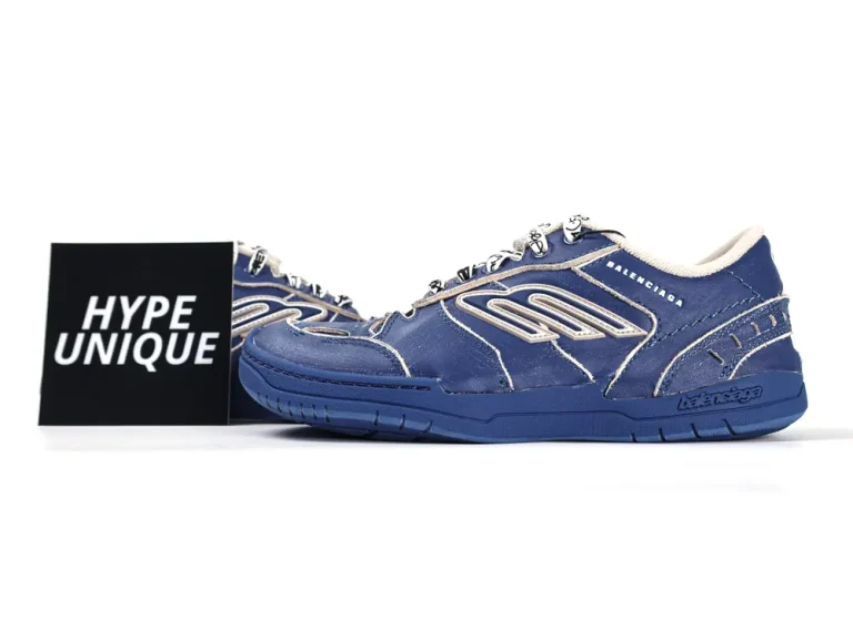 Men's Hamptons Worn-out Sneaker in Dark Blue