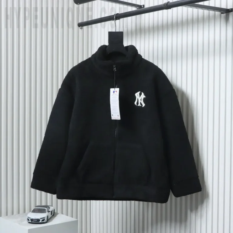 NEW ERA CAP logo-embroidered jacket