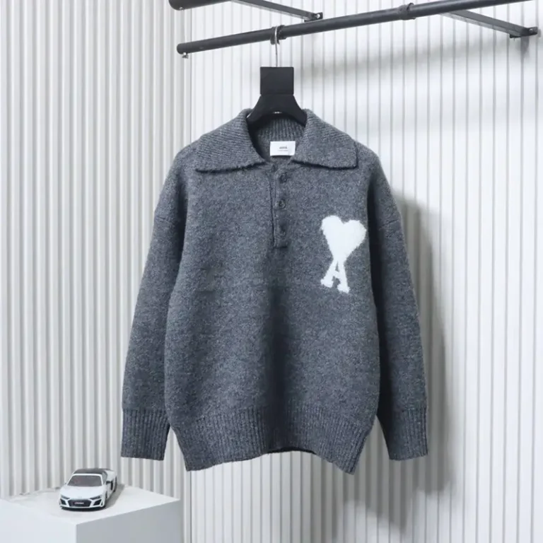 AMI Heart Logo Turn-down Collar Polo Sweater