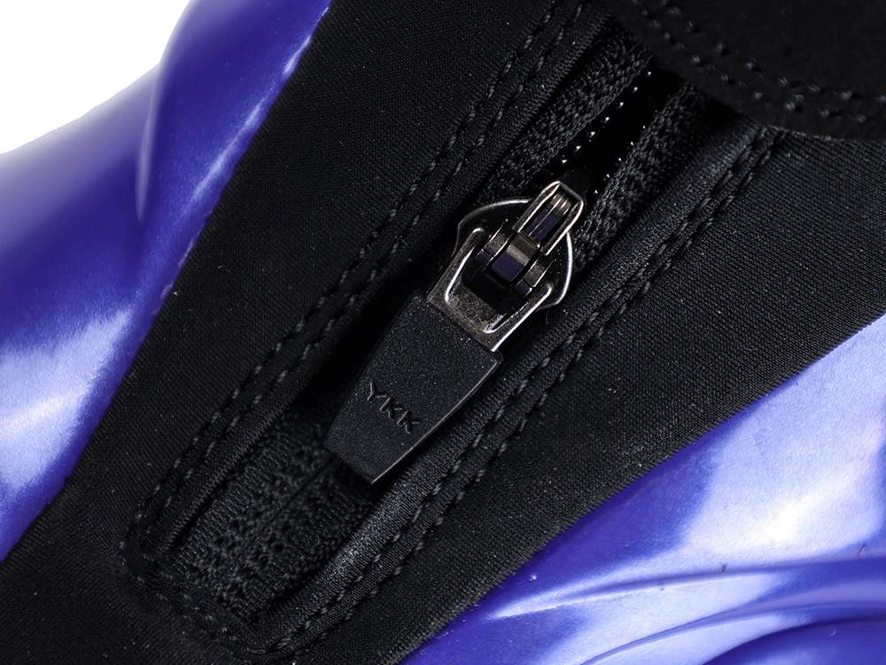 Shoe tongue with zipper design