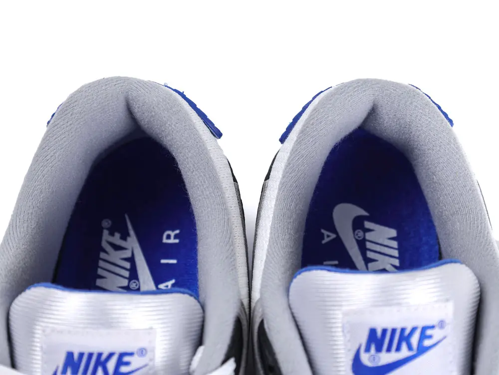 the shoe mouth