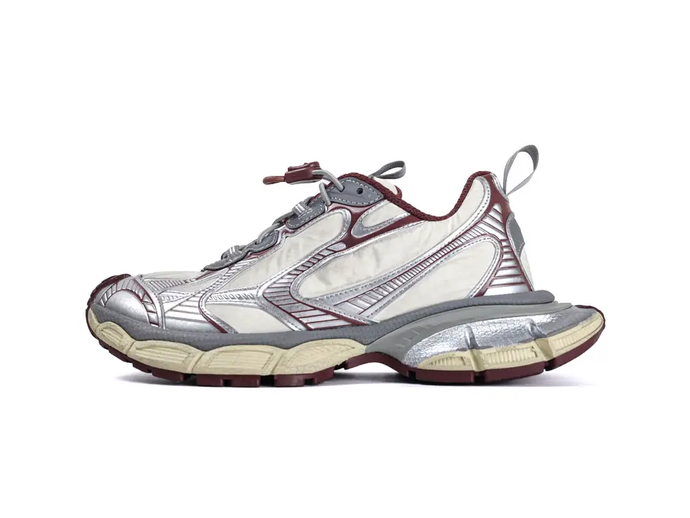 Front view of the outer side of the left shoe