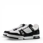 The outside of the left shoe