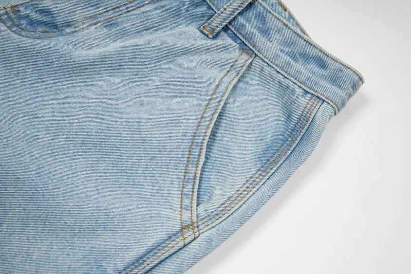 Front pocket detail of Shorts