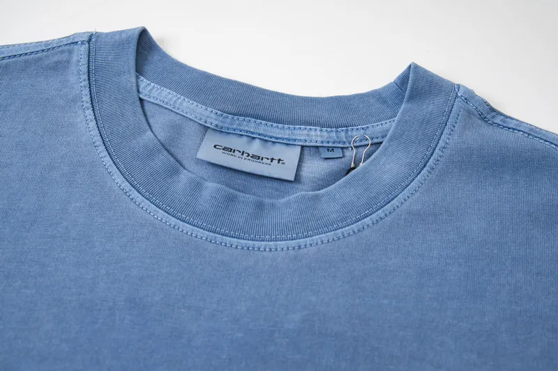 Neckline