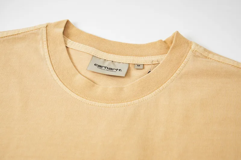 Neckline