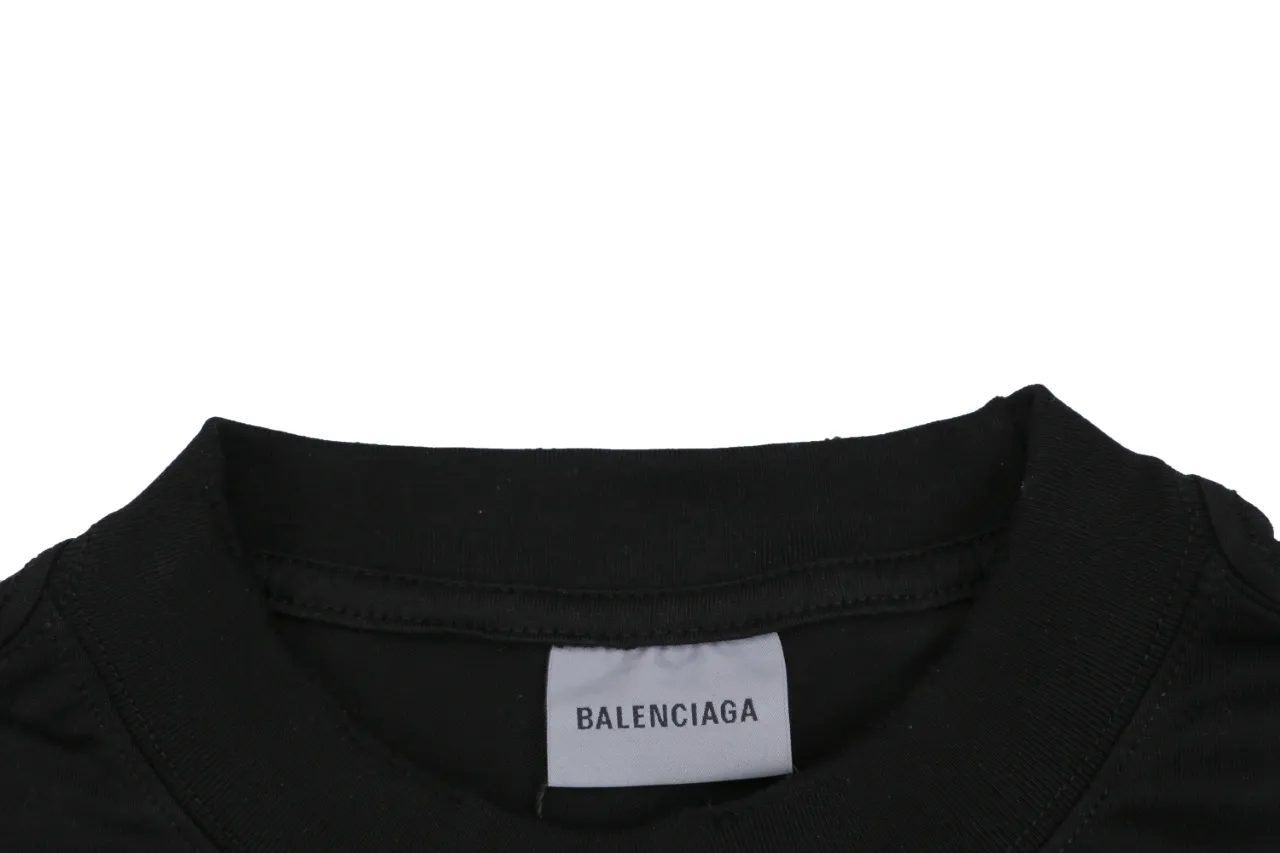 Neckline