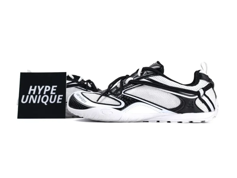 Radar Sneakers White Black