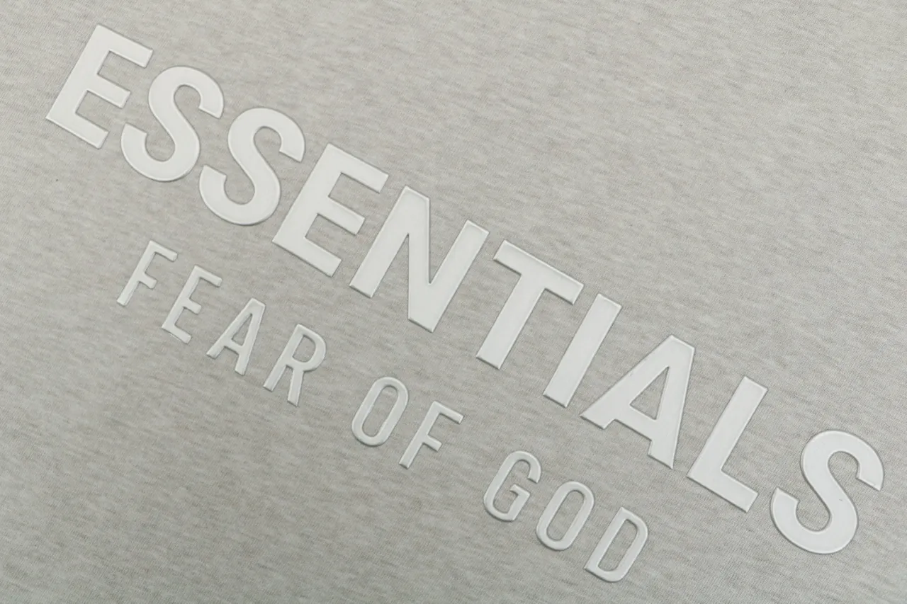 Logo in Back