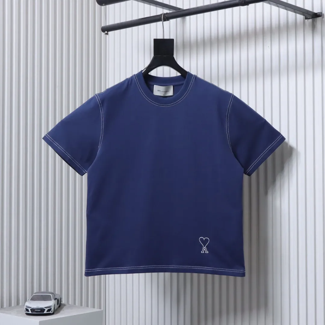 Ami 26SS Topstitched Heart Embroidery T-Shirt