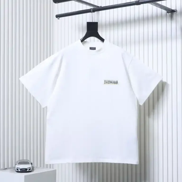 BLCG 26SS Tape Label Logo T-Shirt