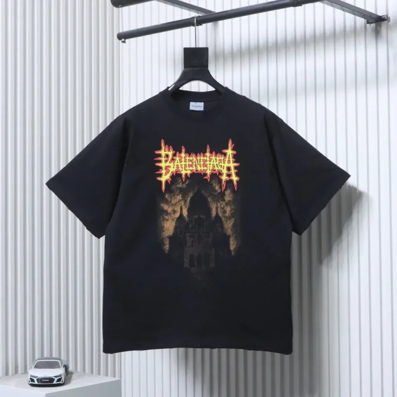 Gothic Castle Graphic Oversized T-Shirt