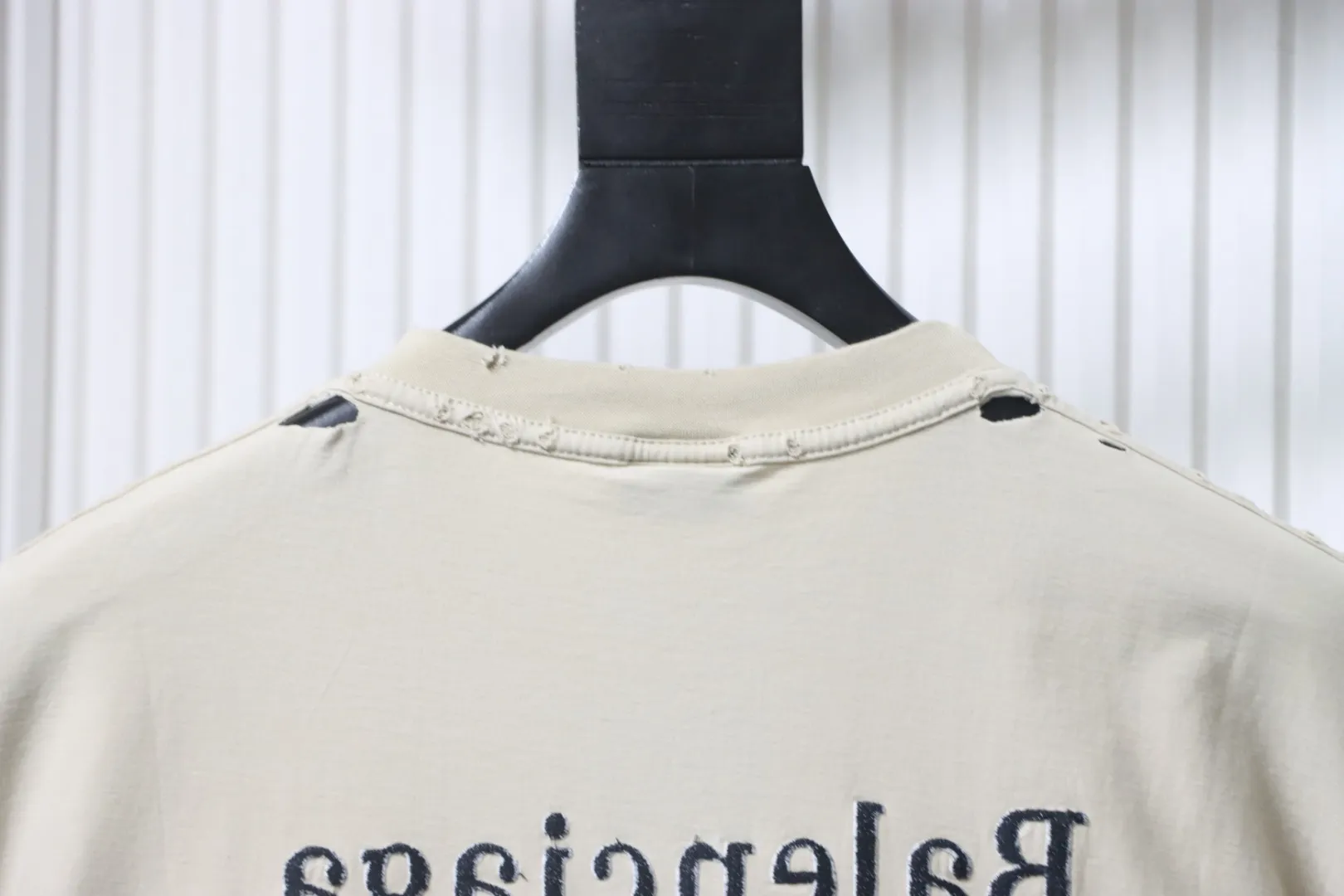 Back Neckline Details