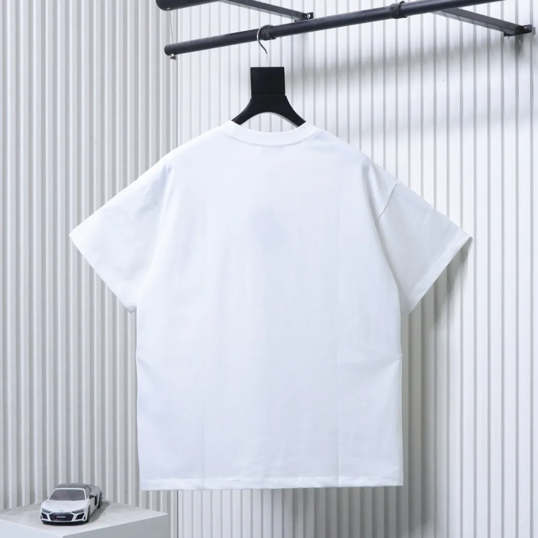 Back of Pocket Peony Print Cotton T-Shirt Color White