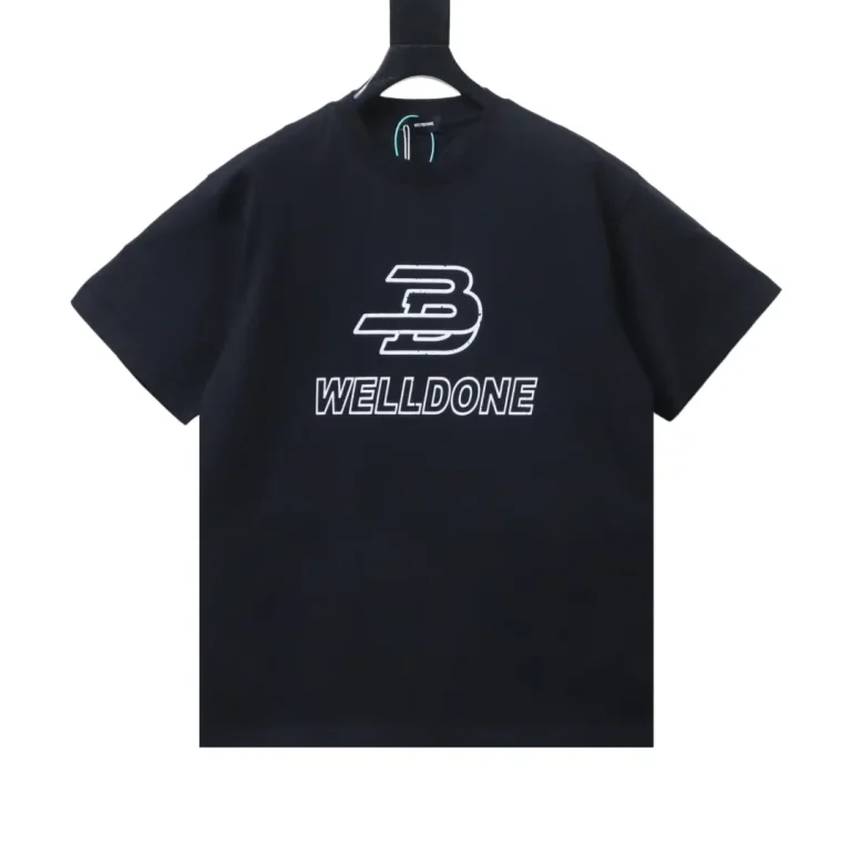 Well Done Online Data Style Damaged Letter Print T-Shirt Color Black