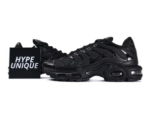 Air Max Plus Triple Black Side Profile with Hypeunique Card