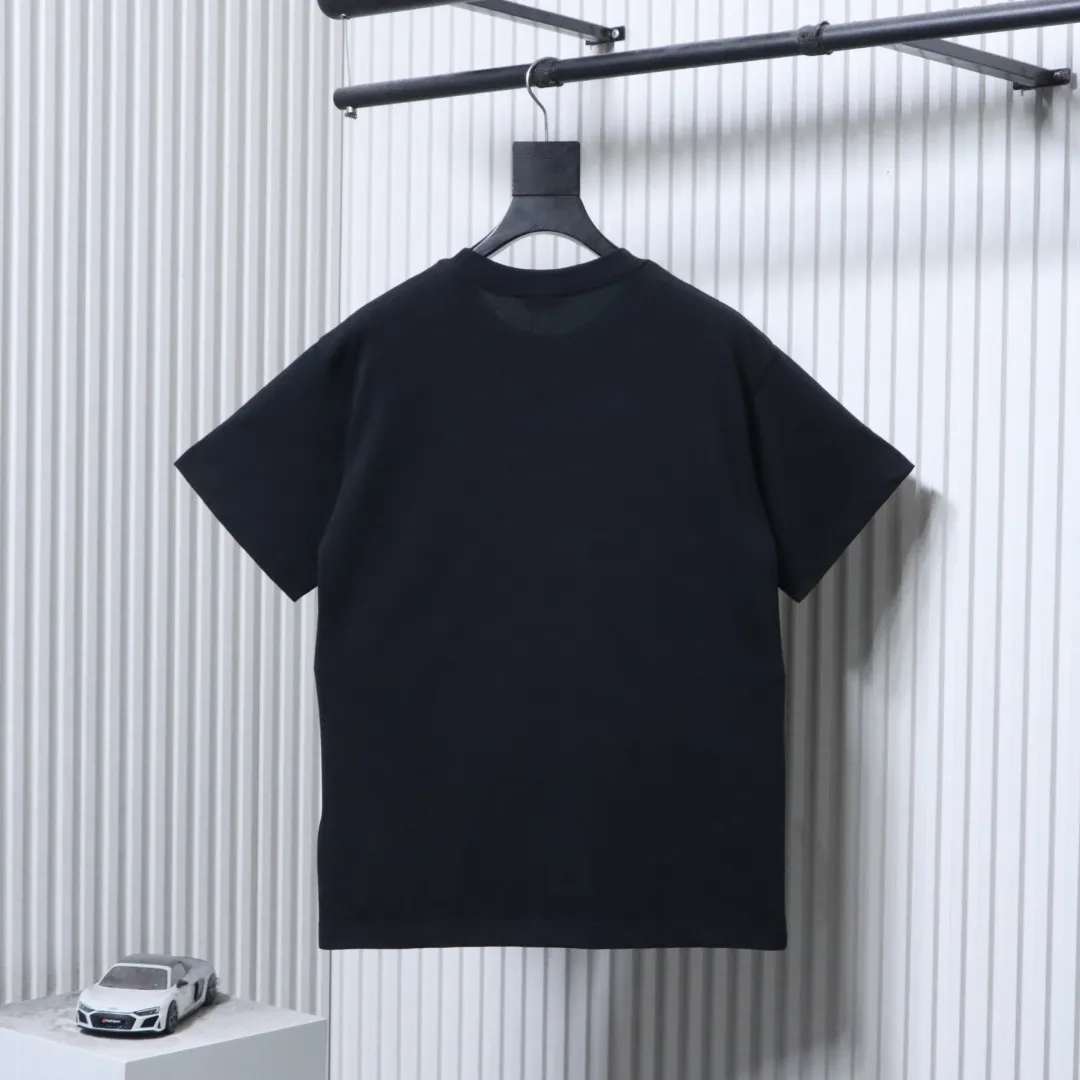 Back Beach Lounge Graphic T-Shirt Color Black