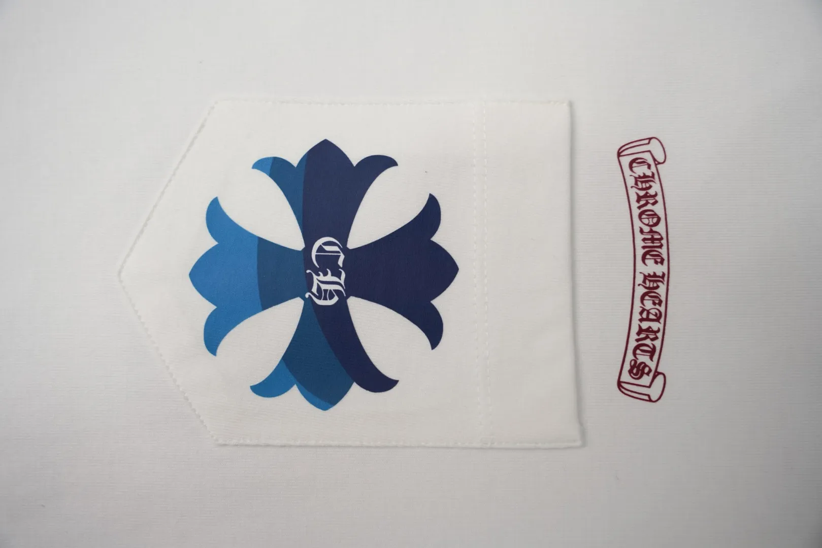 Pocket with Logo