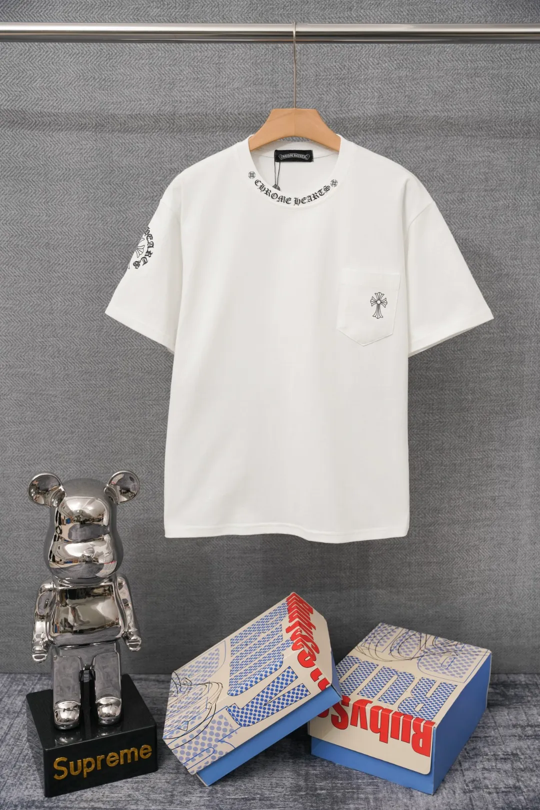 CH Cross Circle Pocket T-Shirt