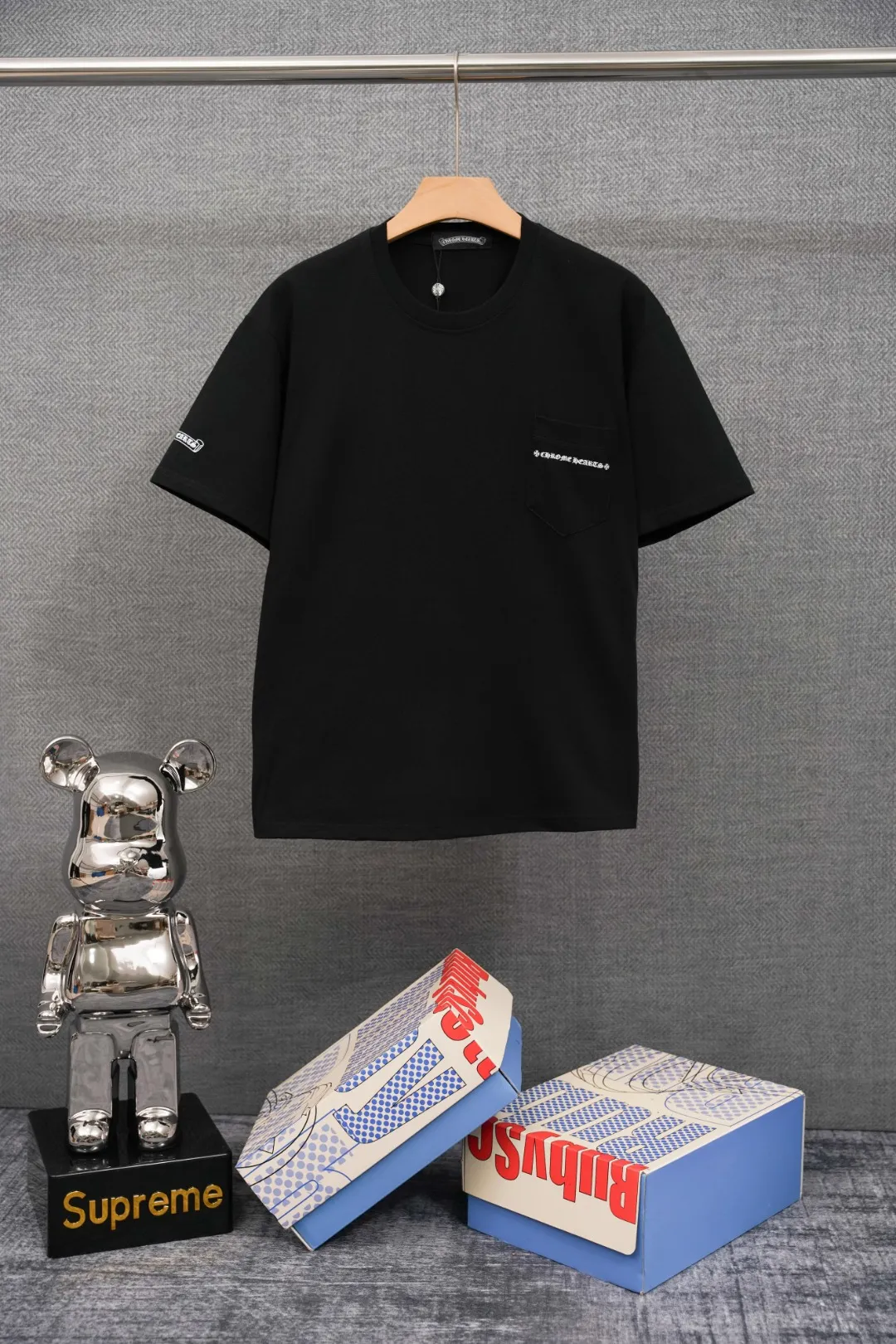 CH Floral Cross Pocket T-Shirt