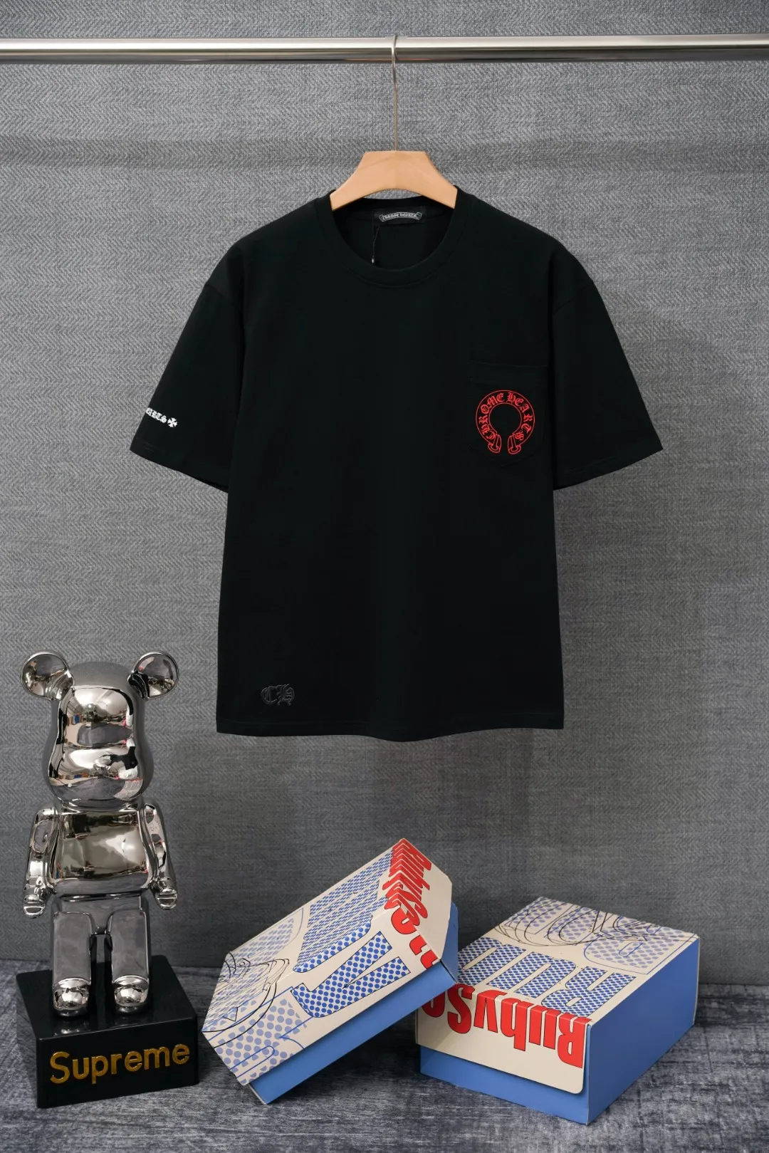 CH Horseshoe Cross Graphic Pocket T-Shirt