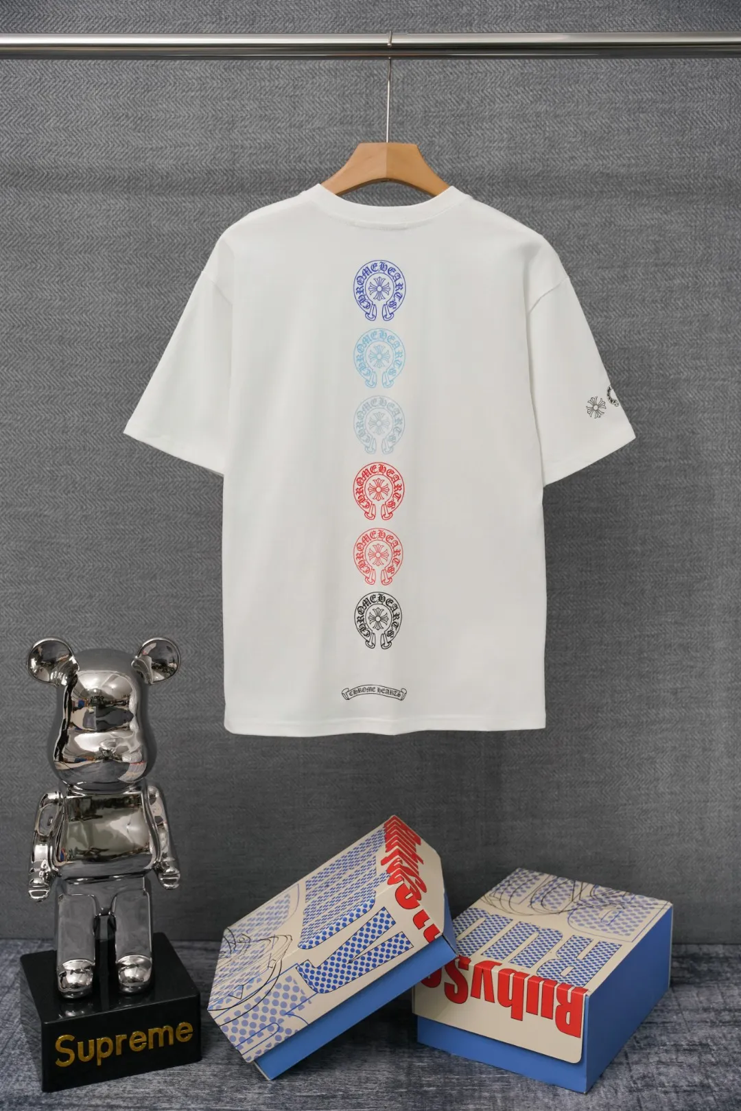 Back CH Multi Horseshoe Vertical Logo Pocket T-Shirt