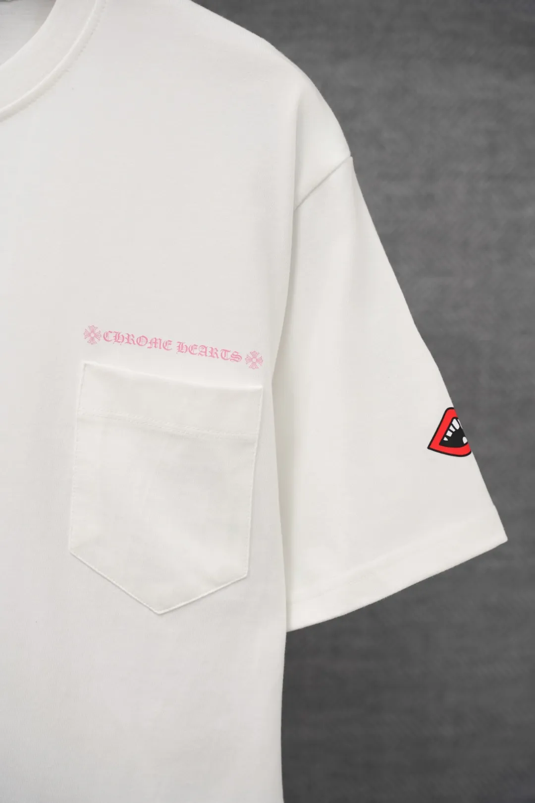 Short Sleeve with Red Tounge Logo