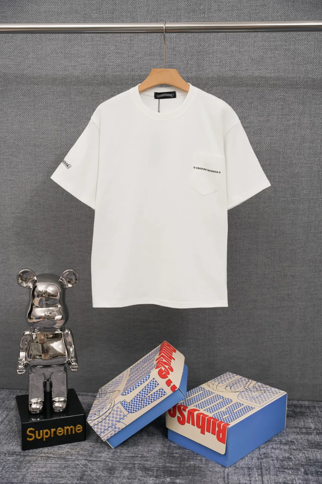 CH Vertical Cross Pocket T-Shirt