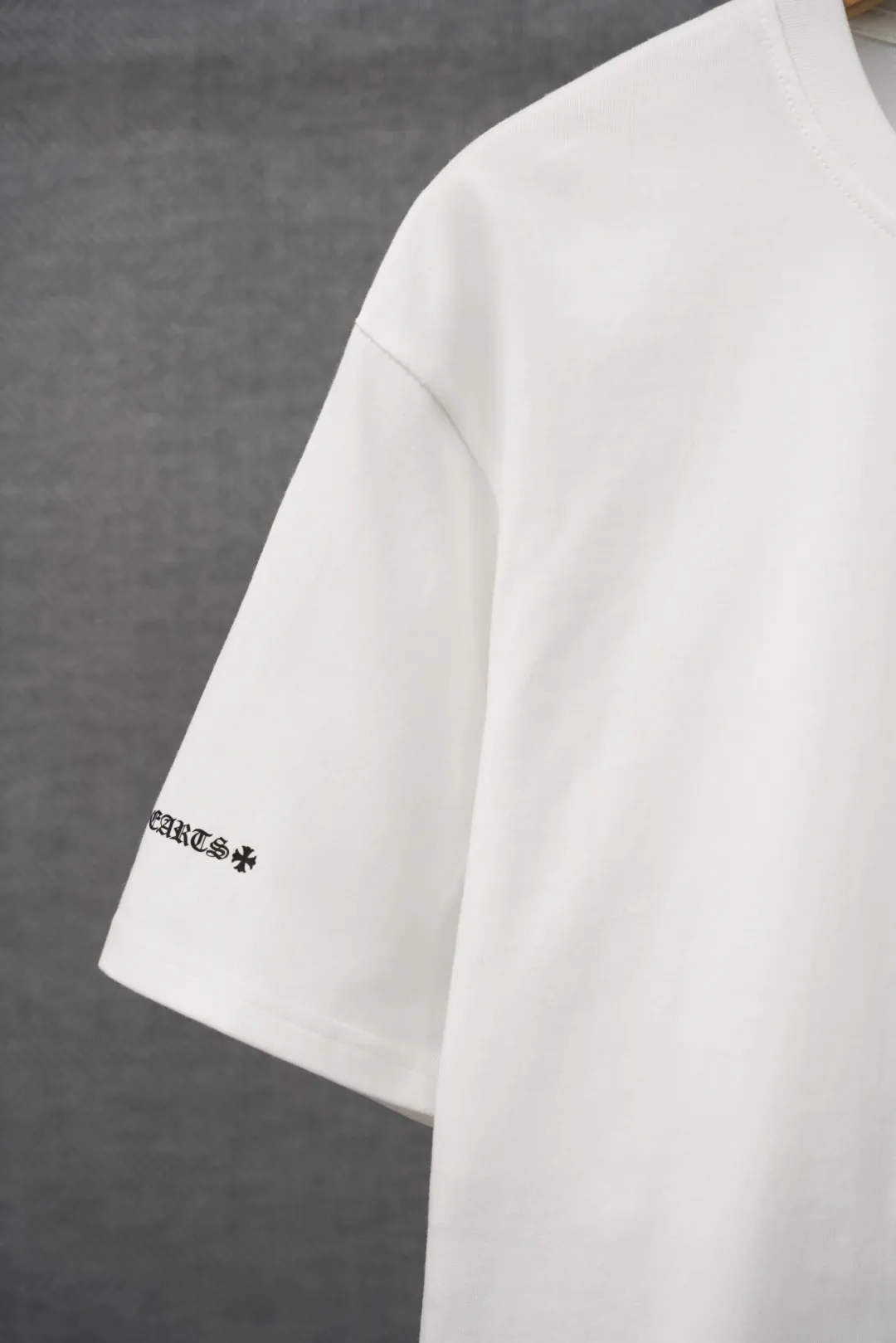 Short sleeve