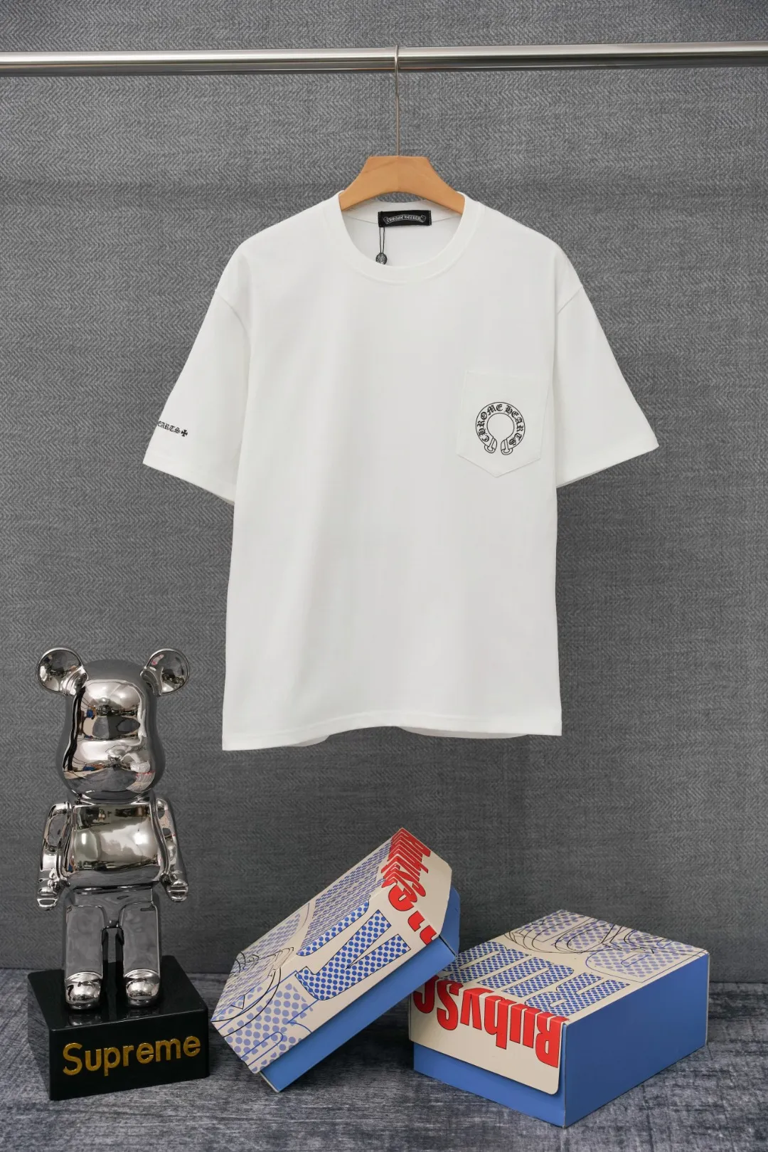 CH Vintage-Inspired Horseshoe Logo T-Shirt