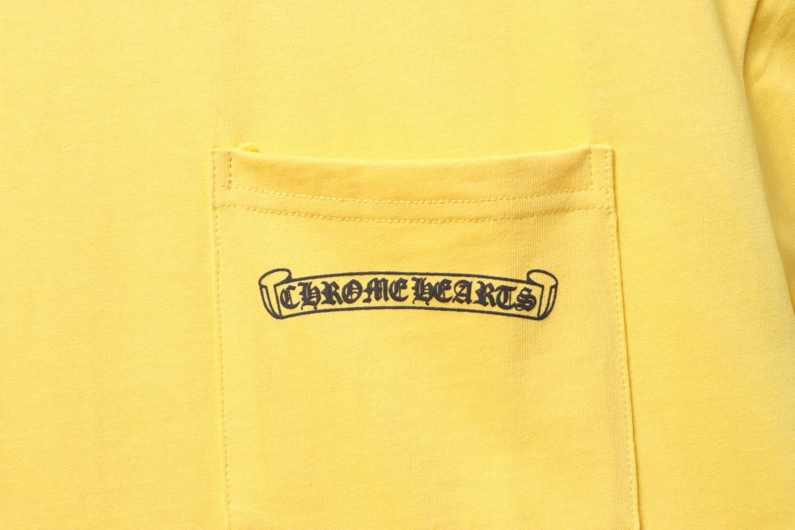 Pocket with Logo