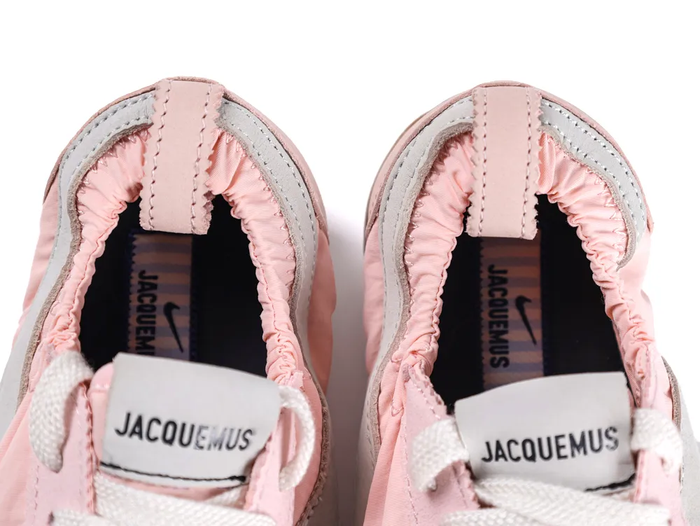 Moon Shoe SP x Jacquemus Aluminum Pink Mouth Details