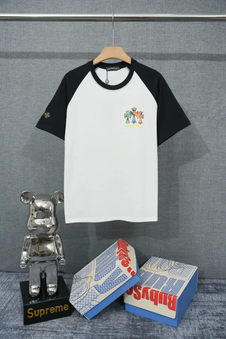 Multicolor Horseshoe Cross Raglan T-Shirt