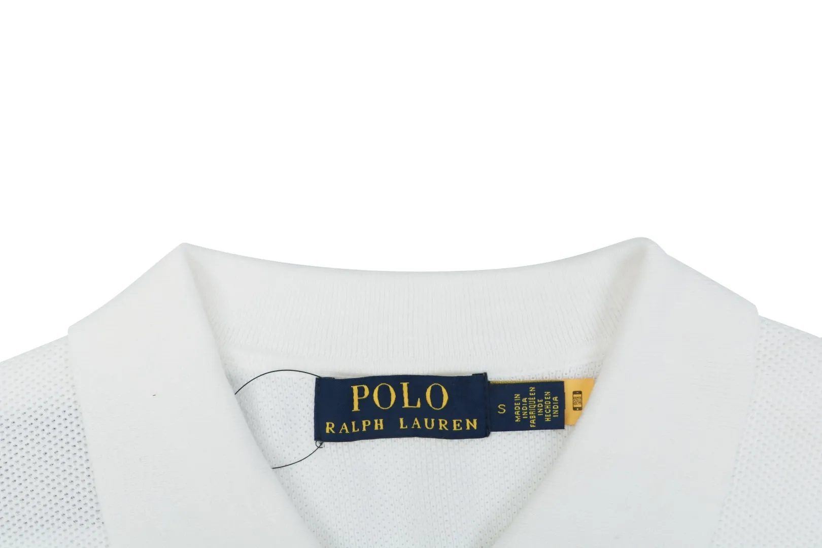 Close-Up Neckline