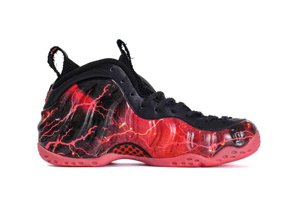 Stranger Things x Air Foamposite One Vecna Right Side View