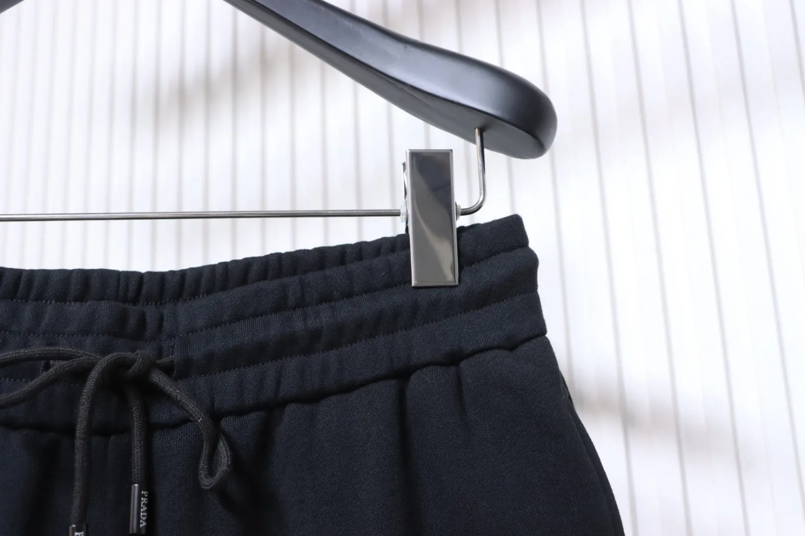 Half View Waistline
