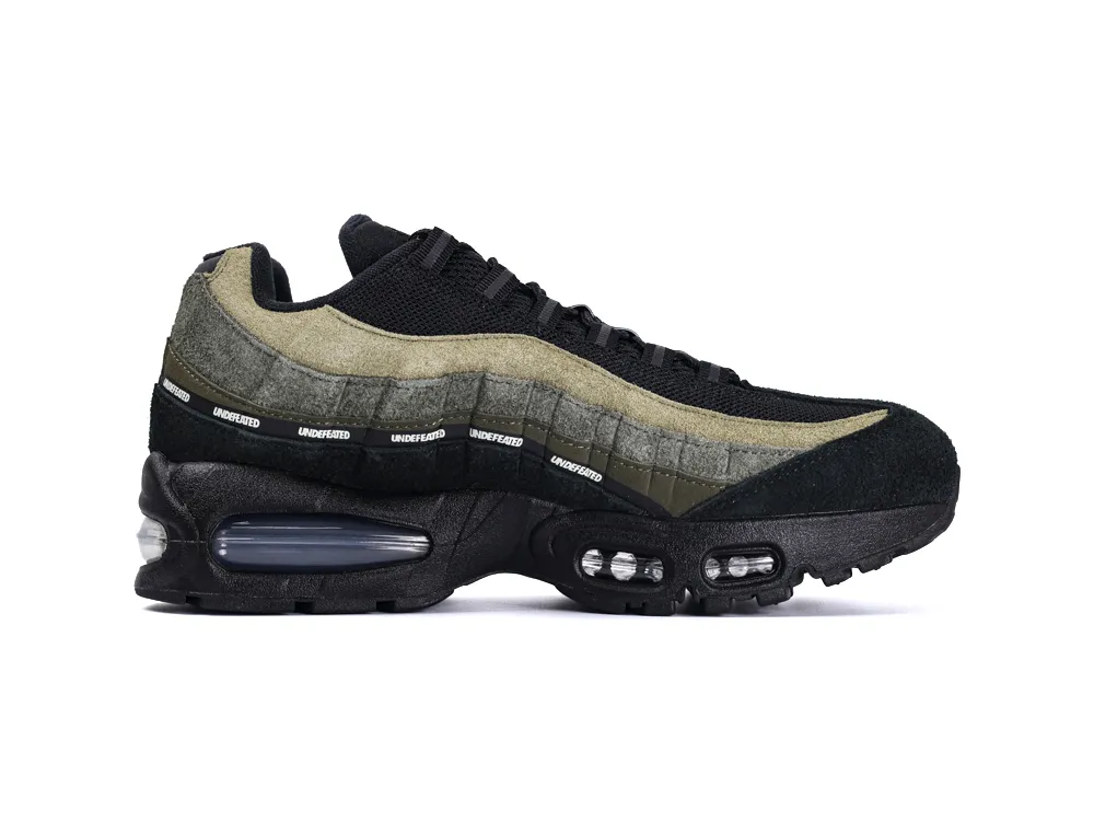 Undefeated x Air Max 95 Medium Olive Right Side View