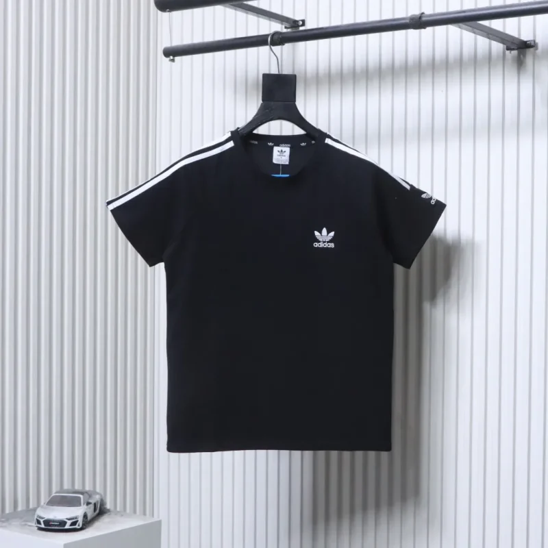 AD Originals Trefoil LOCK UP T-Shirt